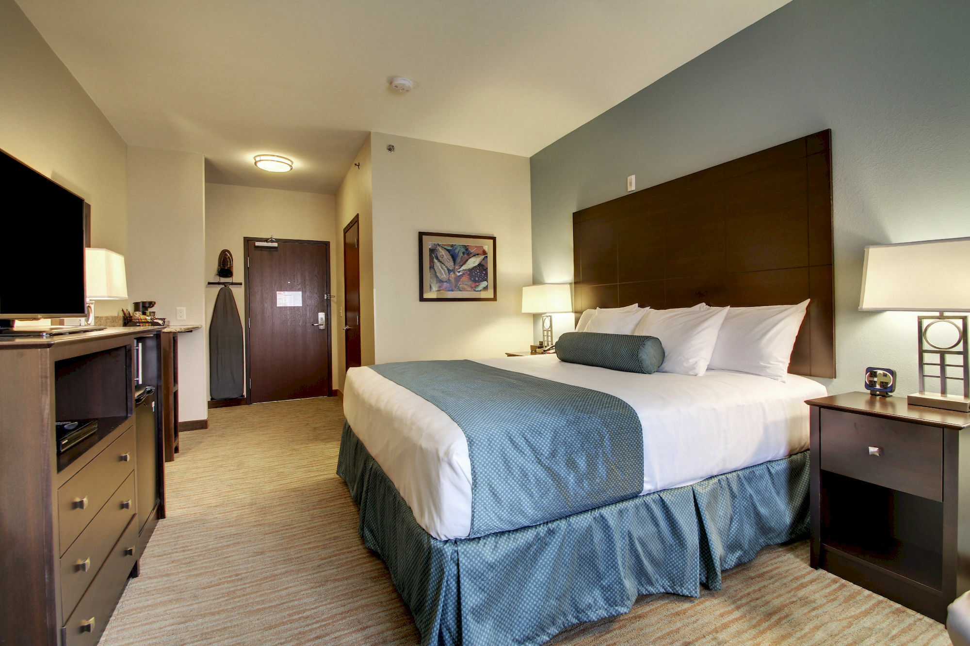 Cobblestone & - Dodge Hotel